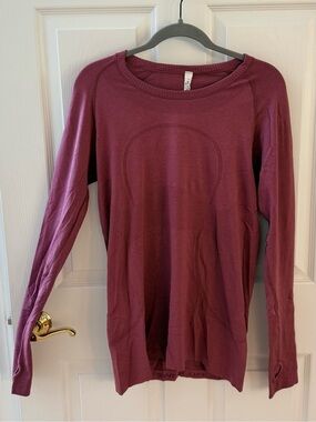 lululemon athletica Long Sleeve Crew in Deep Berry